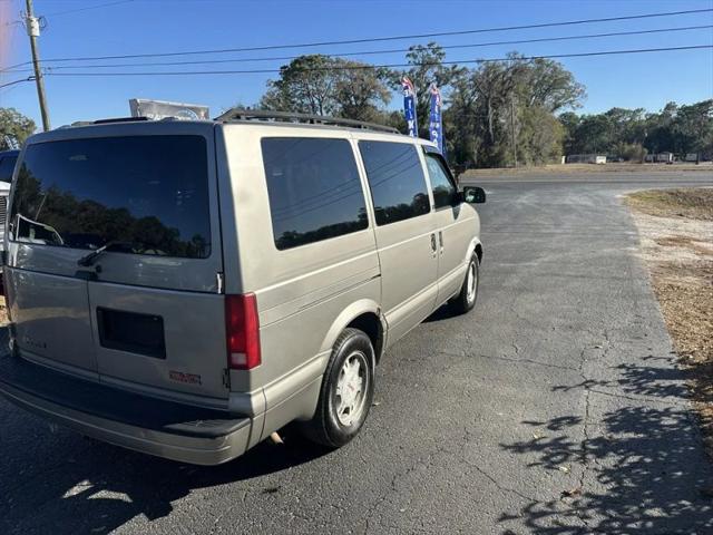 2003 GMC Safari SLE Extended