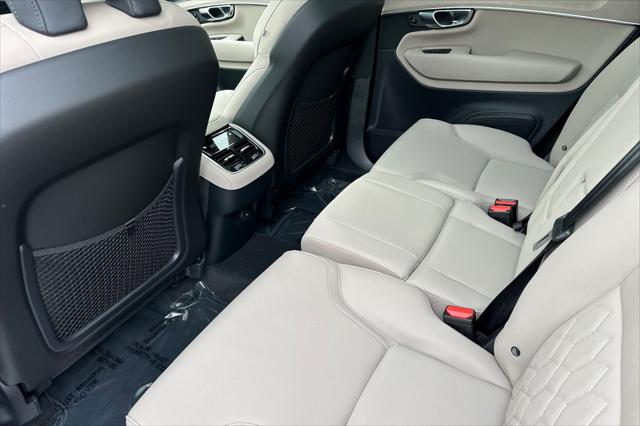 2026 Volvo XC90 Plus, B6 AWD Gas (mild hybrid), Gasoline, Bright, 7 Seats