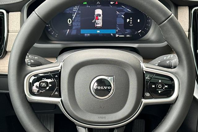 2026 Volvo XC90 Plus, B6 AWD Gas (mild hybrid), Gasoline, Bright, 7 Seats