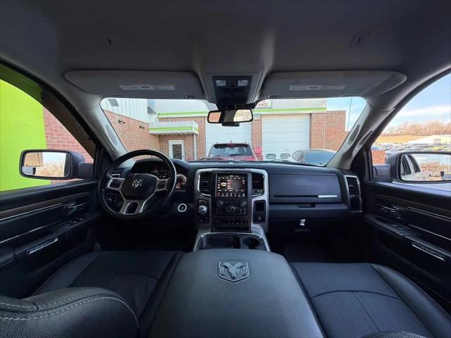 2018 Ram 1500 Laramie Crew Cab 4x4 64 Box