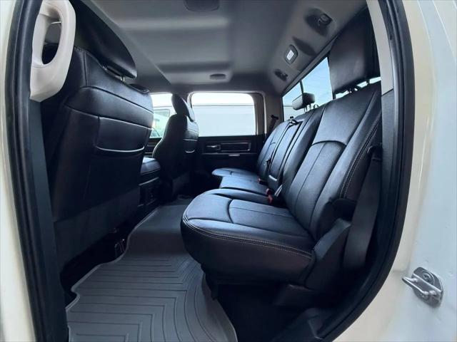 2018 Ram 1500 Laramie Crew Cab 4x4 64 Box