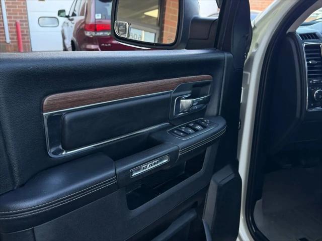 2018 Ram 1500 Laramie Crew Cab 4x4 64 Box