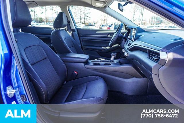 2025 Nissan Altima SV FWD