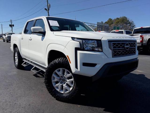2022 Nissan Frontier Crew Cab SV 4x2