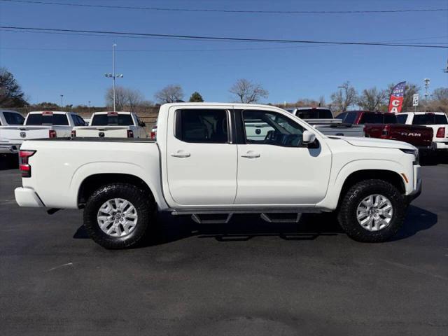 2022 Nissan Frontier Crew Cab SV 4x2