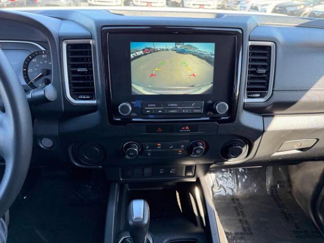 2022 Nissan Frontier Crew Cab SV 4x2