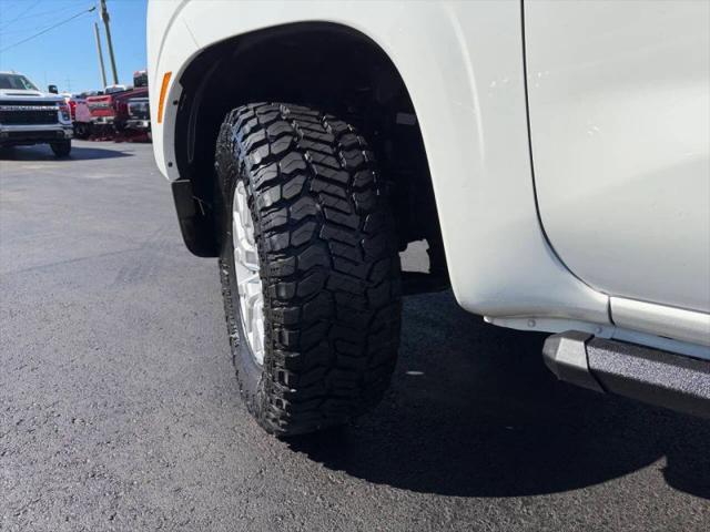 2022 Nissan Frontier Crew Cab SV 4x2