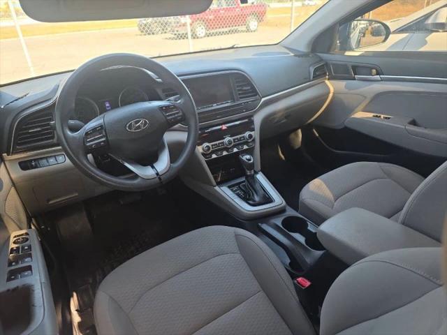 2020 Hyundai Elantra SE