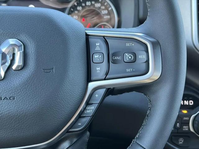 2026 Ram 1500 Big Horn Crew Cab 4x4 5'7" Box