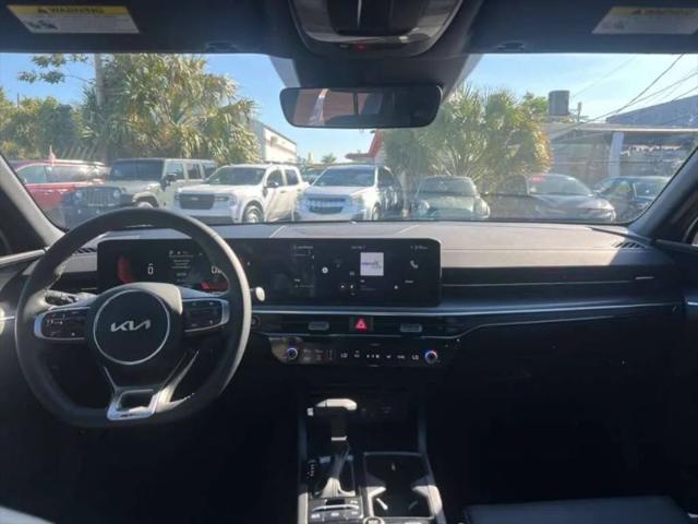 2025 Kia K5 GT-Line