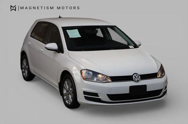 2015 Volkswagen Golf TDI S 4-Door