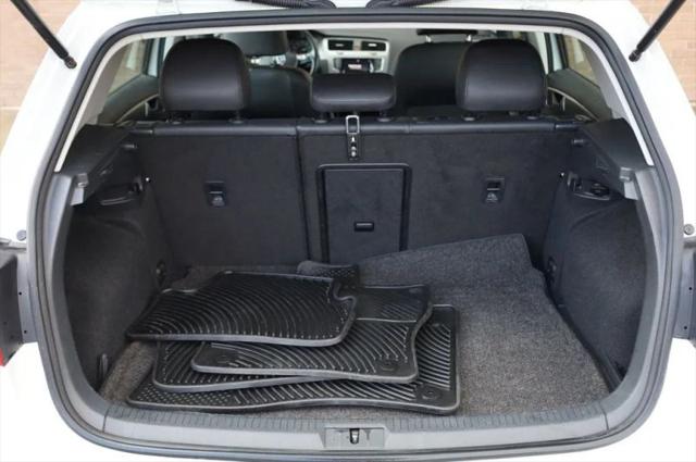 2015 Volkswagen Golf TDI S 4-Door