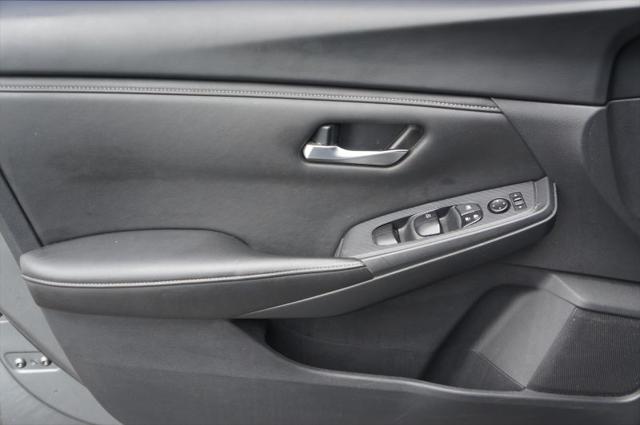 2023 Nissan Sentra SV Xtronic CVT
