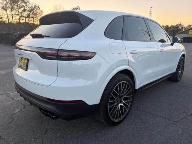 2022 Porsche Cayenne S