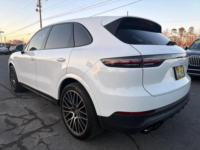 2022 Porsche Cayenne S