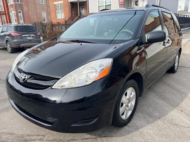 2010 Toyota Sienna CE