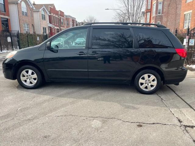 2010 Toyota Sienna CE