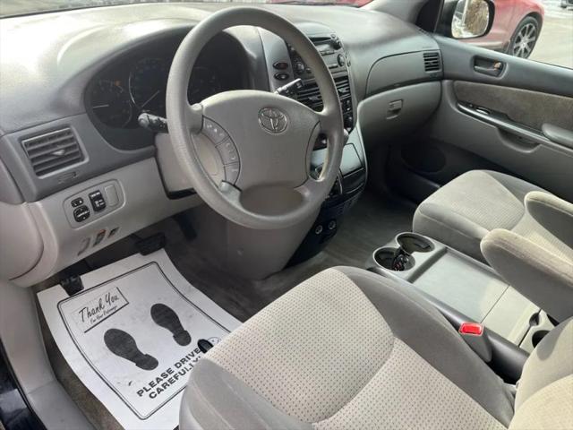 2010 Toyota Sienna CE