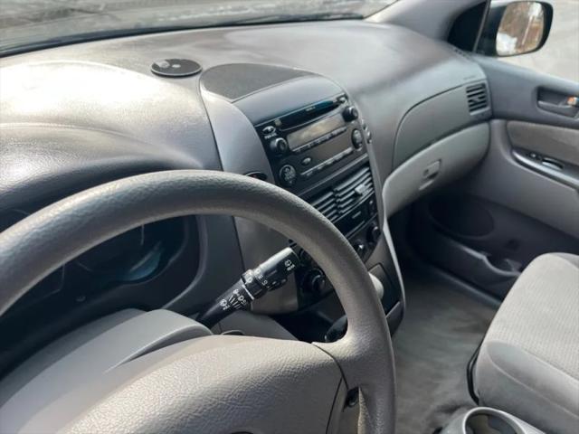 2010 Toyota Sienna CE