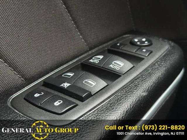 2022 Dodge Charger SXT RWD