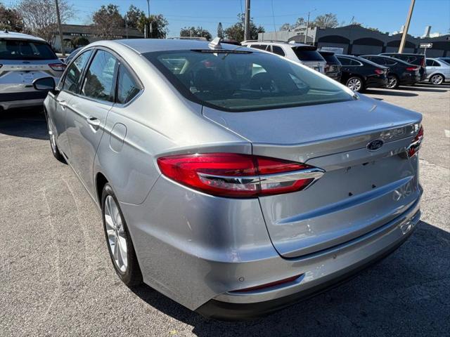 2020 Ford Fusion Hybrid SE