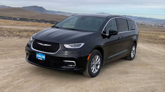 2026 Chrysler Pacifica Select AWD