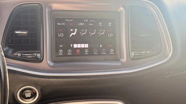 2019 Dodge Challenger SXT AWD