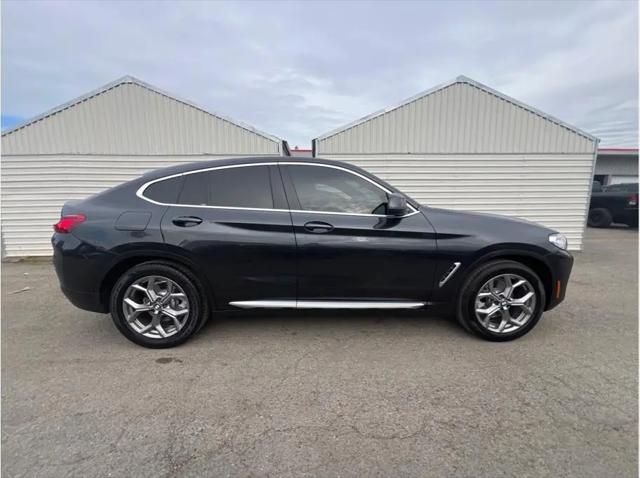 2022 BMW X4 xDrive30i
