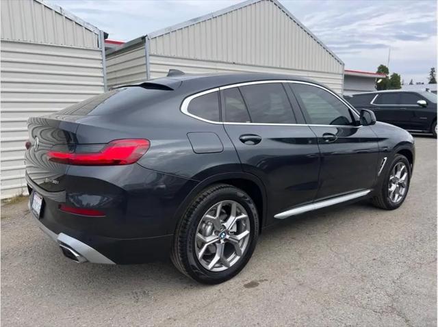 2022 BMW X4 xDrive30i