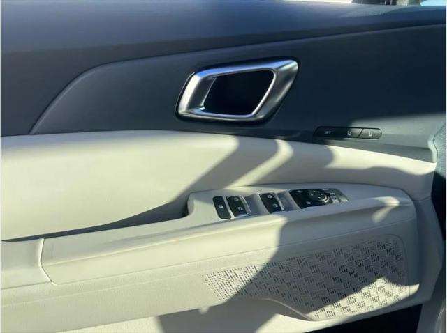 2026 Kia Carnival MPV EX