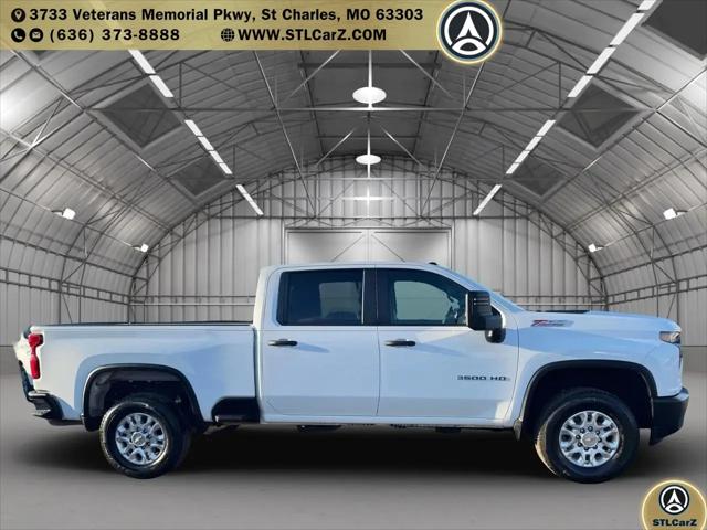 2023 Chevrolet Silverado 3500HD 4WD Crew Cab Standard Bed WT