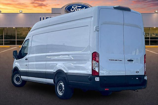 2026 Ford Transit Cargo Van T-350 148 EL Hi Rf 9500 GVWR RWD