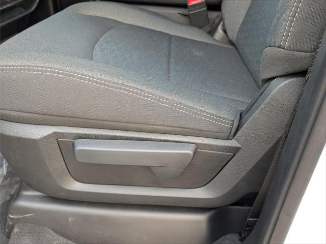 2026 Ram 3500 Tradesman Crew Cab 4x4 64 Box