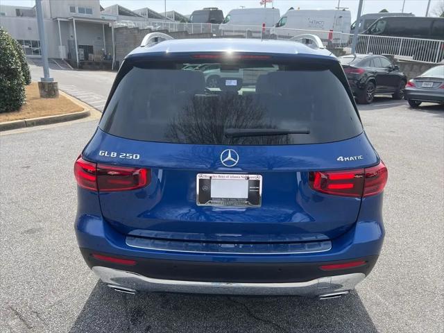 2026 Mercedes-Benz GLB 4MATIC