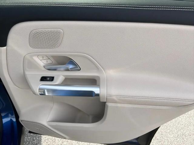 2026 Mercedes-Benz GLB 4MATIC
