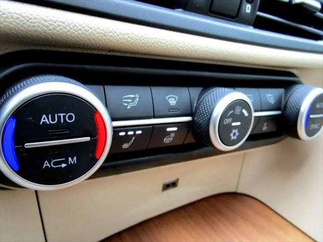 2017 Alfa Romeo Giulia Ti AWD