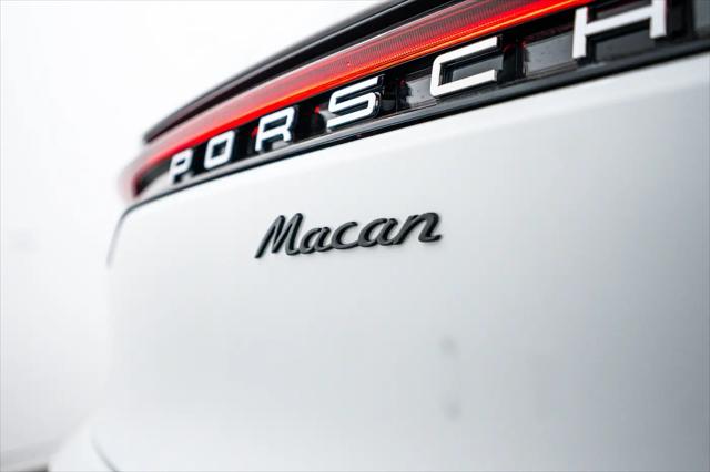 2026 Porsche Macan Macan