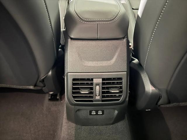 2026 BMW Coupe xDrive