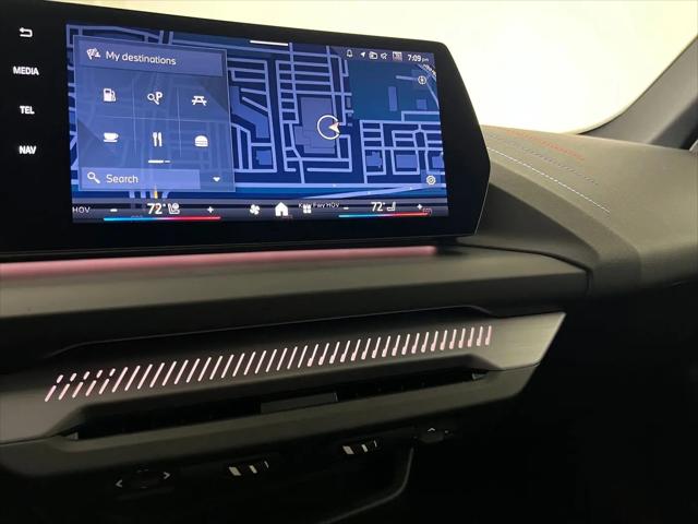 2025 BMW Coupe xDrive
