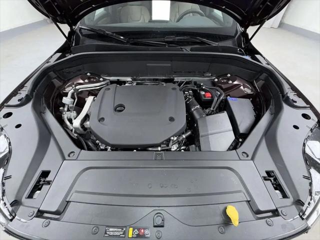 2026 Volvo XC90 Plus, B6 AWD Gas (mild hybrid), Gasoline, Bright, 6 Seats
