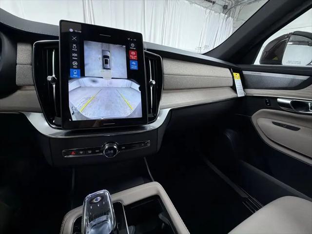 2026 Volvo XC90 Plus, B6 AWD Gas (mild hybrid), Gasoline, Bright, 6 Seats