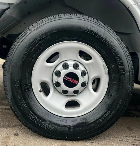 2024 GMC Savana Cargo RWD 2500 Regular Wheelbase Work Van