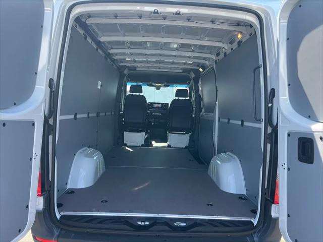 2026 Mercedes-Benz Sprinter 2500 Standard Roof 4-Cyl Diesel