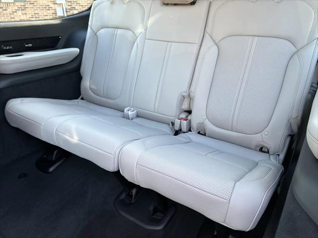 2026 Jeep Grand Wagoneer Summit Obsidian 4x4