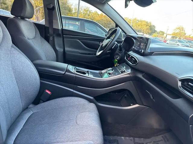 2021 Hyundai Santa Fe SE