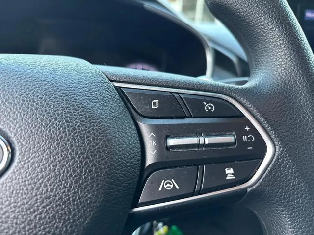 2021 Hyundai Santa Fe SE