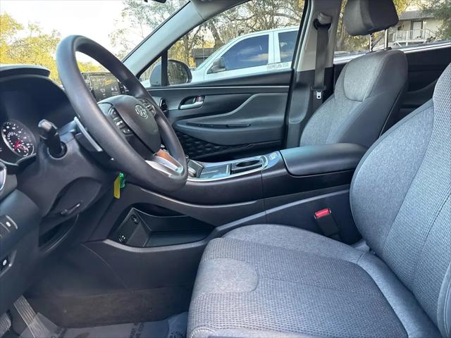 2021 Hyundai Santa Fe SE
