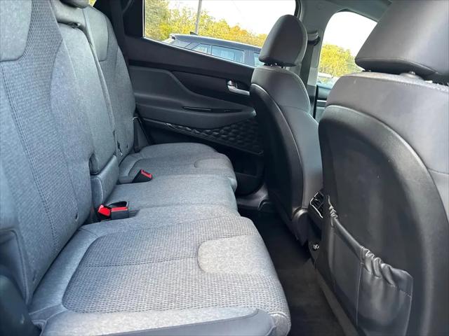 2021 Hyundai Santa Fe SE