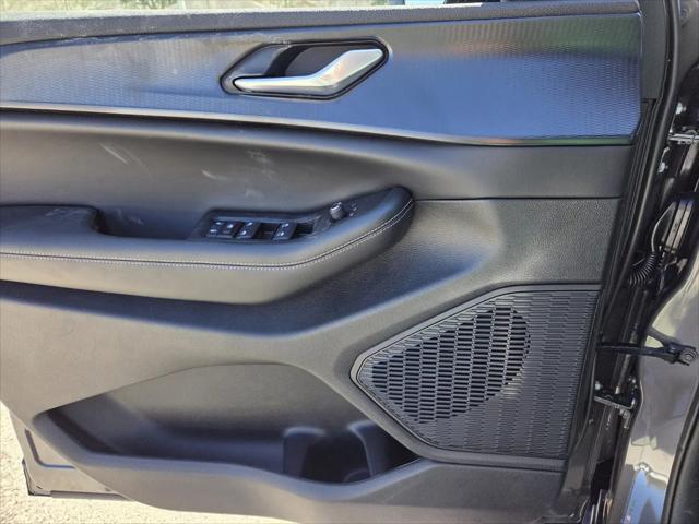 2026 Jeep Grand Cherokee L Altitude 4x2