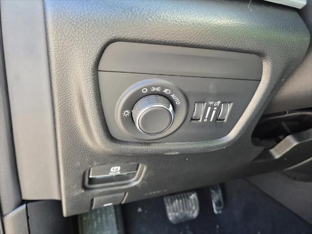 2026 Jeep Grand Cherokee L Altitude 4x2